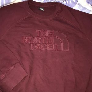 Maroon north face crew neck